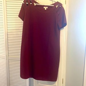 Above knee cranberry dress size small.  Worn a couple times